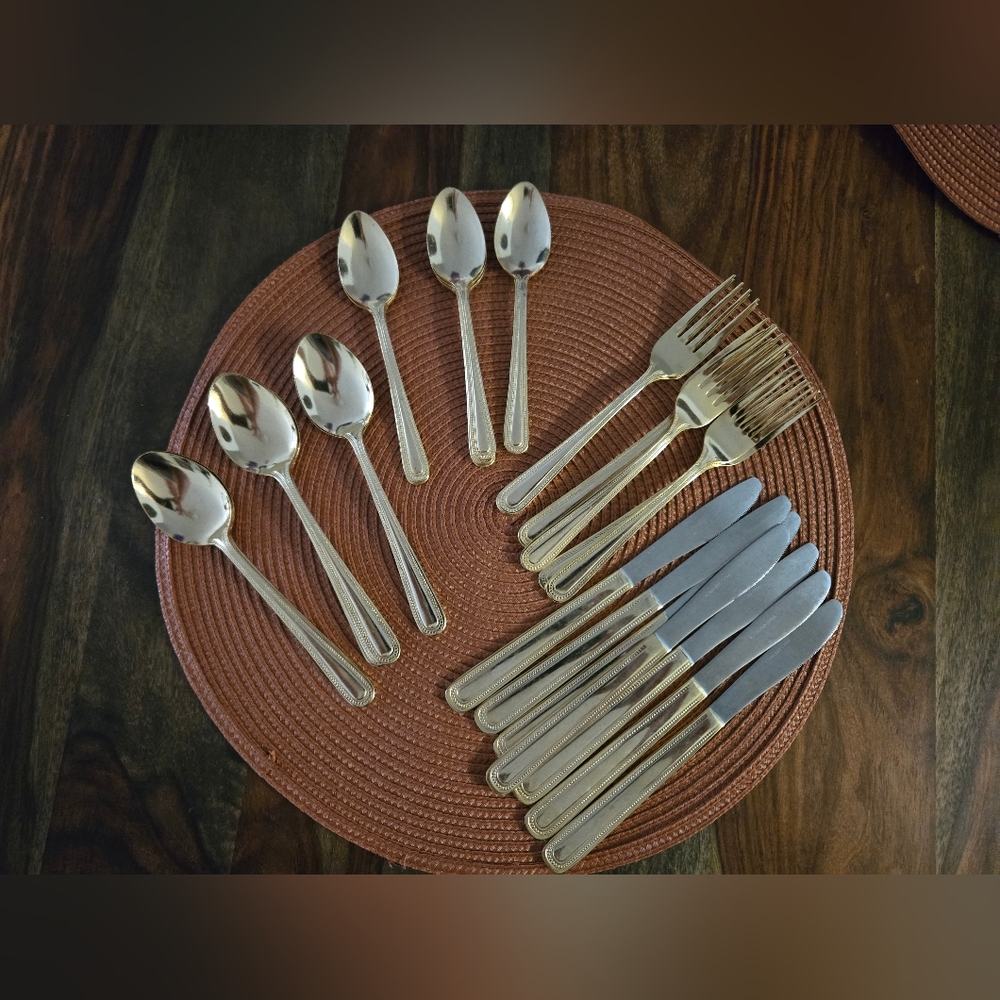 28 Stainless,Classic Silver Flatware Set